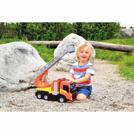 Lena WORXX Feuerwehr Volvo FMX