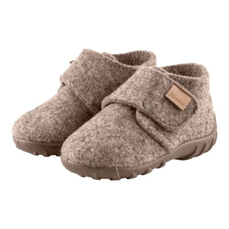 Sterntaler Krabbel-und Hausschuhe mit Klettverschluss Sterntaler Krabbel-und Hausschuhe mit Klettverschluss